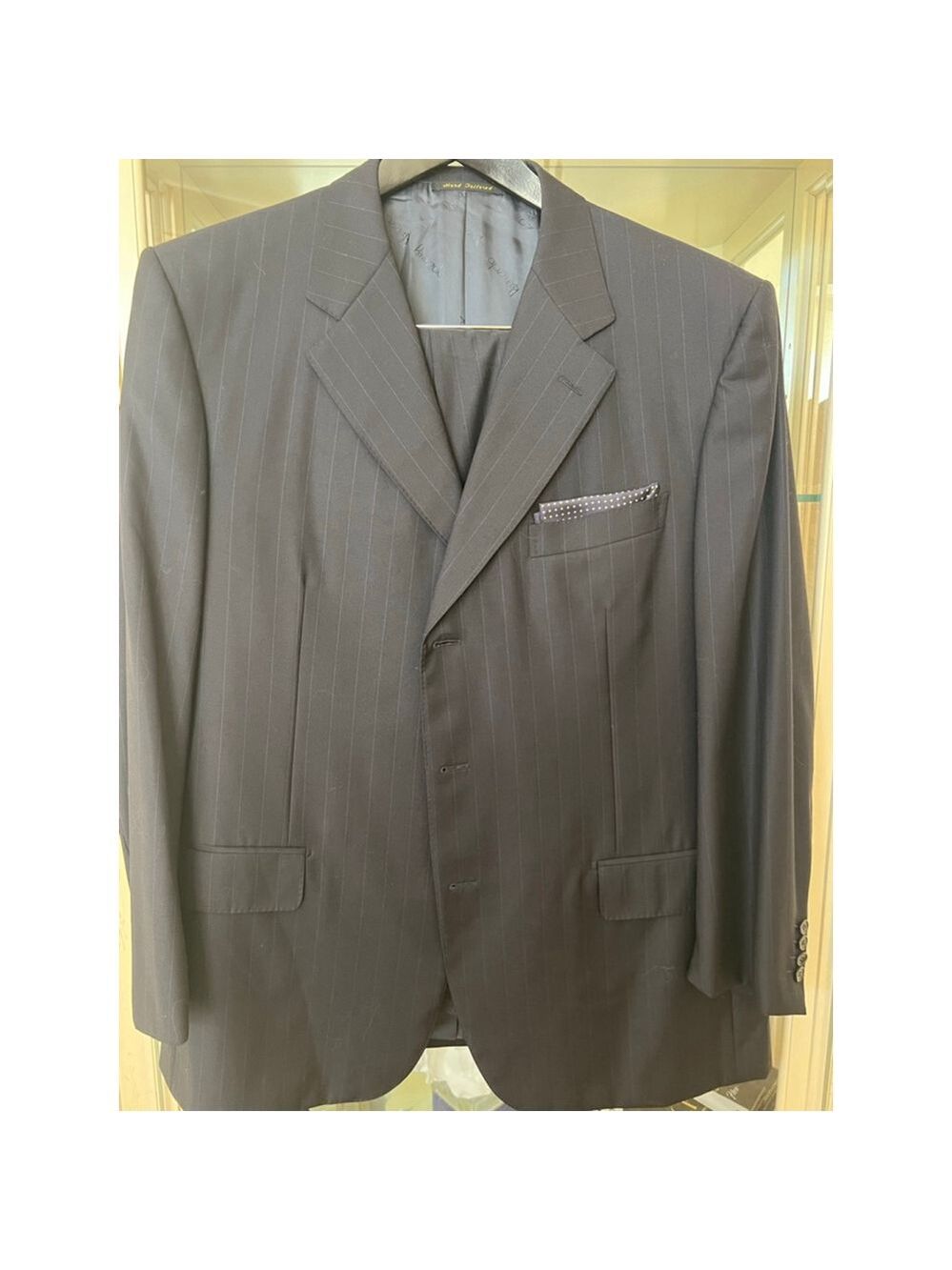 Men's Ravazzolo Navy Pinstripe Suit 48R with Yellow Polka Dot Pocket Square
